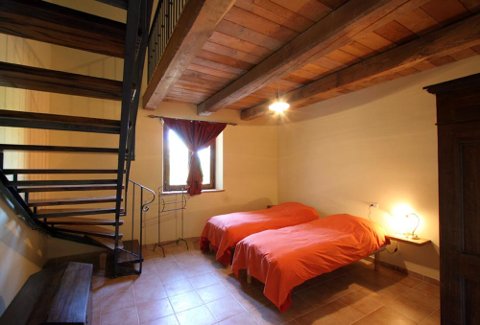 Picture of APPARTAMENTI COUNTRY HOUSE B&B GIRFALCO of URBINO