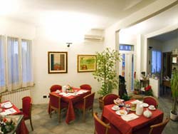 Foto AFFITTACAMERE ADELPHI ROOM AND BREAKFAST di FERRARA