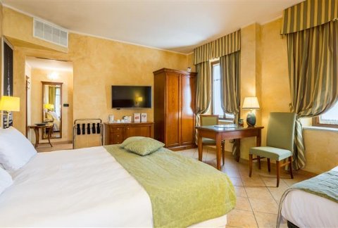 Photo HOTEL BEST WESTERN PLUS  LE RONDINI a SAN FRANCESCO AL CAMPO