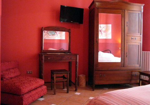 Photo B&B CHIAIA BED AND BREAKFAST a NAPOLI