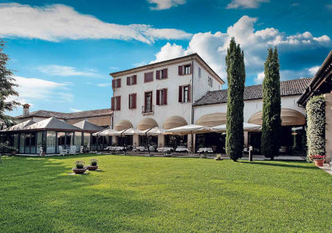 Foto HOTEL VILLA PALMA QUALITY GUEST PALACE di BASSANO DEL GRAPPA