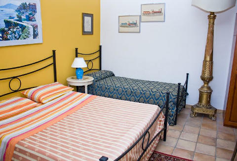 Foto B&B BED AND BREAKFAST NATURA di GRANITI