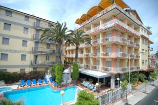 Photo HOTEL  TORINO a DIANO MARINA