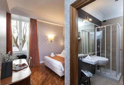 Photo B&B  SUITE BECCARIA a ROMA