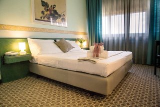 Photo HOTEL SALERA a ASTI