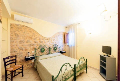 Photo B&B BED AND BREAKFAST MBLO' a FONDI