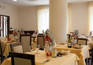 Foto HOTEL ALBERGO ADRIANA di CELLE LIGURE