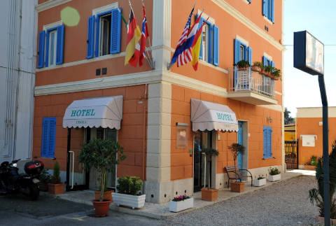 Picture of HOTEL  L'ISOLA of SANTA MARINELLA