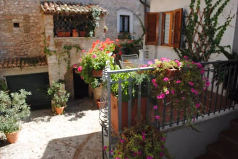 Foto CASA VACANZE EREMO DI SANTO APOLLINARE di SPOLETO