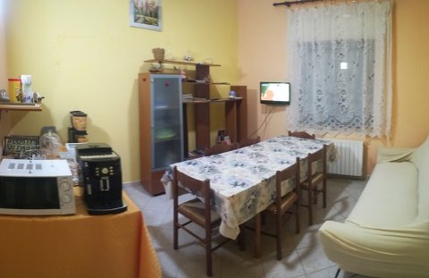 Photo AFFITTACAMERE BED AND BREAKFAST CAMERE AURORA a POGGIO PICENZE