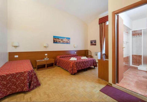 Foto AFFITTACAMERE A CASA DI MEI GUEST HOUSE di ROMA