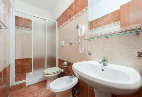 Foto AFFITTACAMERE A CASA DI MEI GUEST HOUSE di ROMA