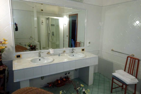 Foto HOTEL PARADISO COUNTRY HOUSE di PESCARA