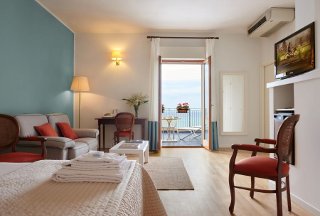 Foto HOTEL  PUNTA NORD-EST di CASTELLAMMARE DEL GOLFO