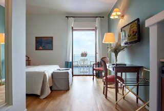 Photo HOTEL  PUNTA NORD-EST a CASTELLAMMARE DEL GOLFO