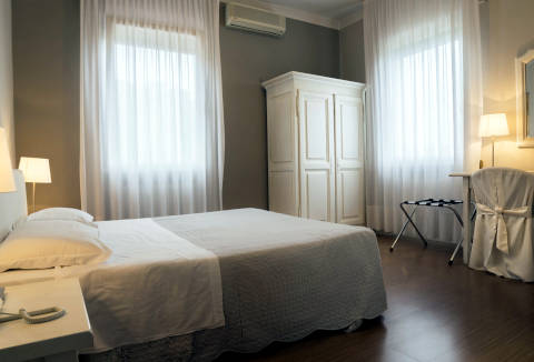 Photo HOTEL  POSITANO a BASSANO DEL GRAPPA