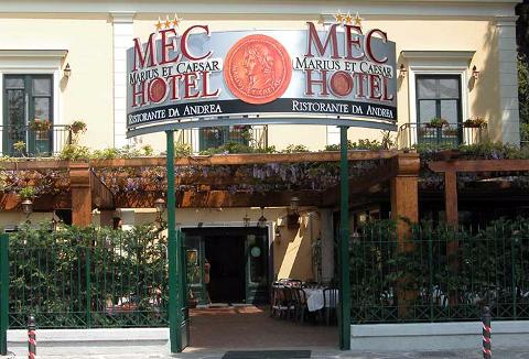 Foto HOTEL  M.E.C. di POMPEI