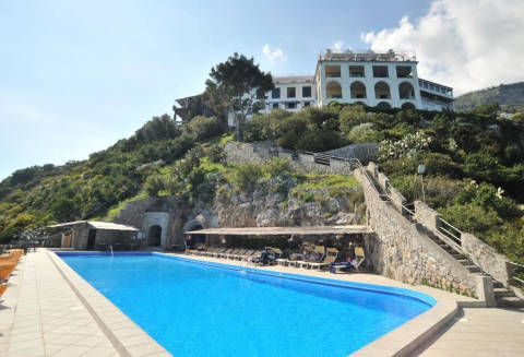 Photo HOTEL  BELVEDERE a CONCA DEI MARINI