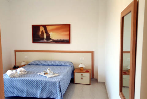 Photo HOTEL  DAMANSE a TROPEA