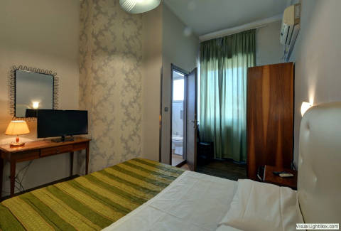 Photo HOTEL  UNIVERSO a TORINO