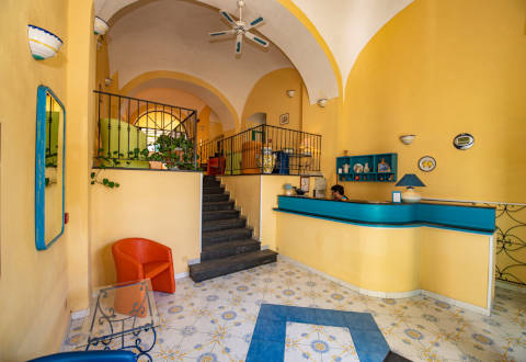 Foto HOTEL  SAVOIA di PROCIDA