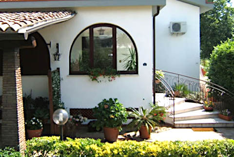 Photo B&B BED AND BREAKFAST VILLAMARIA a SCAURI