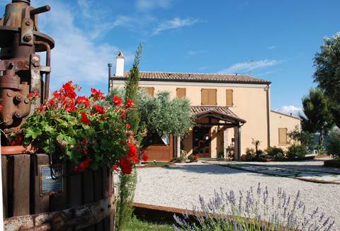 Photo AGRITURISMO BRICIOLA DI SOLE COUNTRYHOUSE a GROTTAMMARE