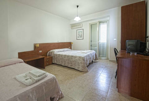 Picture of HOTEL RESIDENCE LA MAGNOLIA of ALÌ TERME