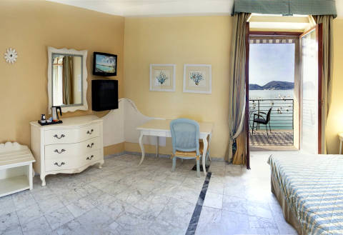 Foto HOTEL  SHELLEY E DELLE PALME di LERICI