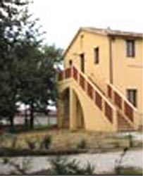 Foto APPARTAMENTI BORGO RONCAGLIA di SAN LORENZO IN CAMPO