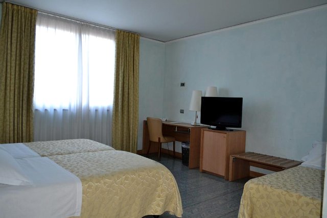 Photo HOTEL MARINA PALACE  & CONGRESS HALL a ACITREZZA