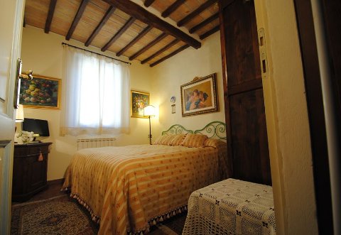 Foto HOTEL TORRE SANGIOVANNI B&B E RISTORANTE di TODI