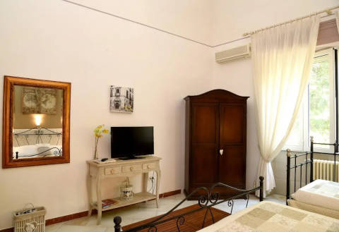 Picture of B&B  AEDES - IL GIARDINO DEI SOGNI of LECCE