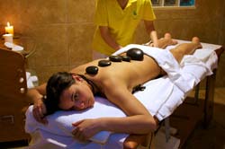 Castellaro Golf Resort - foto 21 (Massage - Behandlung)
