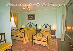 Foto HOTEL RESIDENCE ANTICA LOCANDA DELLA VIA FRANCIGENA  di VETRALLA