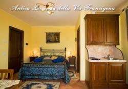 Foto HOTEL RESIDENCE ANTICA LOCANDA DELLA VIA FRANCIGENA  di VETRALLA