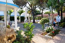 Foto HOTEL RESIDENCE REGINA di MARINA DI GIOIOSA JONICA