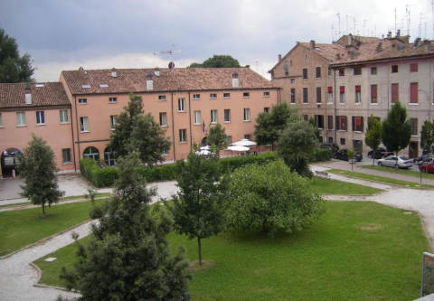 Foto OSTELLO STUDENT'S HOSTEL ESTENSE di FERRARA