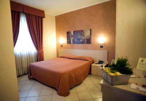 Hotel Villa Glicini - foto 11 (Chambre Standard)