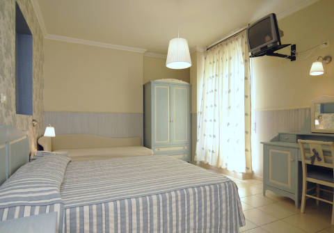 Photo HOTEL  MOCAMBO a SAN BENEDETTO DEL TRONTO