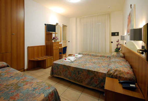 Fotos HOTEL  SPORTING von ALBA ADRIATICA