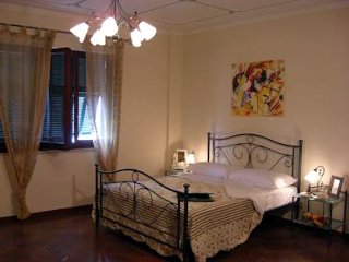 Foto B&B PIETRA PREZIOSA BED & BREAKFAST di PIETRA LIGURE