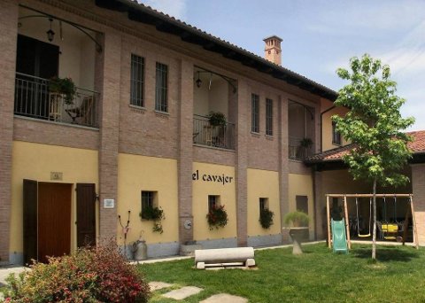 Picture of B&B EL CAVAJER of REVELLO