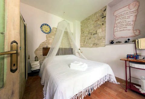 Foto B&B VICOLO SANTA CHIARA di SASSOFERRATO