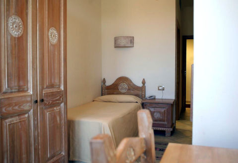 Foto HOTEL  LIBYSSONIS di PORTO TORRES