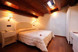 Photo HOTEL  ROJAN a SULMONA