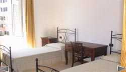 Foto PENSIONE INDEPENDENCE SQUARE INN di ROMA