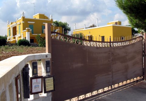 Photo APPARTAMENTI IL VILLINO NI VISTA MARE a POLIGNANO A MARE