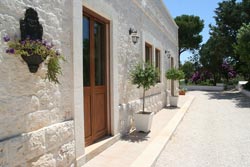 Photo B&B  MASSERIA CESARINA a CASTELLANA GROTTE