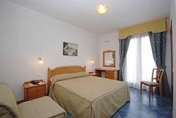 HOTEL LA MERIDIANA - Foto 4